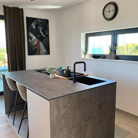 Adria Mit Traumhaften Blick Auf Apartman *