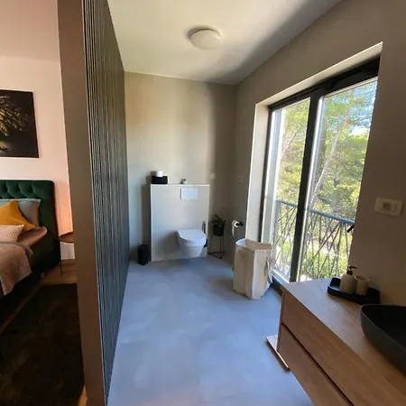 아파트 Adria Mit Traumhaften Blick Auf 룸바르다